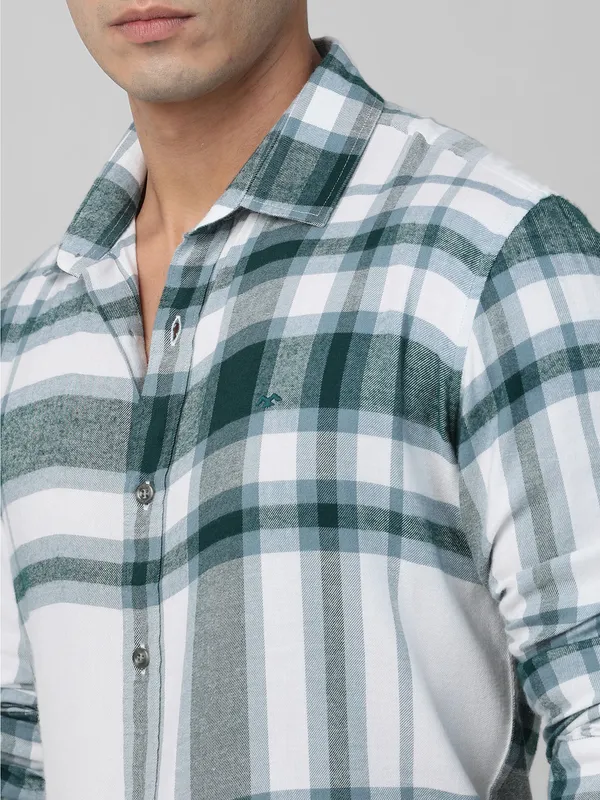 MUFTI dusky green cotton checkered shirt