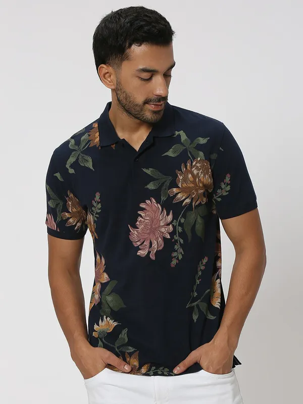 Mufti floral printed t shirt in navy