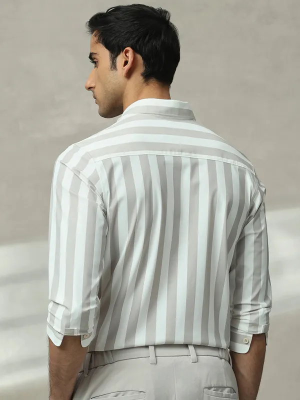 MUFTI grey striped casual slim fit shirt
