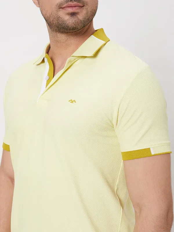 Mufti light yellow plain t-shirt