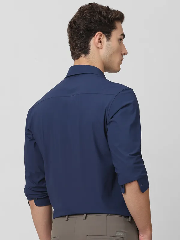 MUFTI navy plain slim fit casual shirt for men