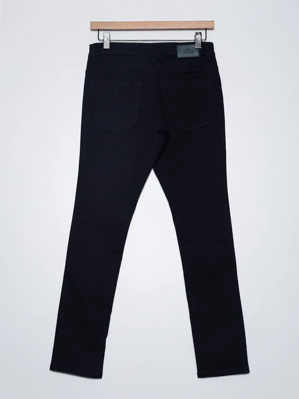 Mufti navy solid jeans