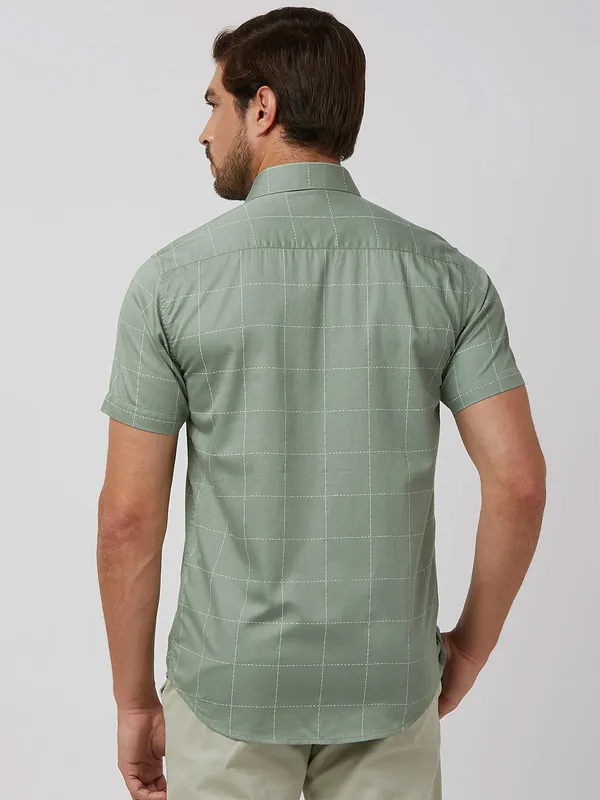 MUFTI pista green checks casual cotton shirt
