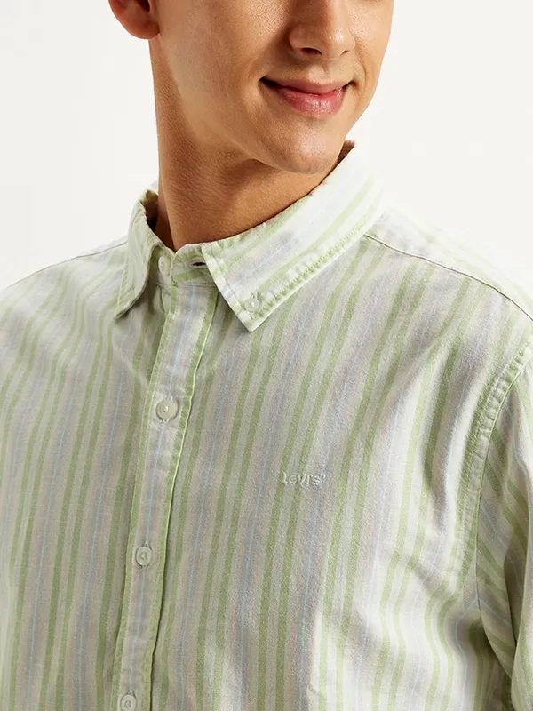 MUFTI pista green slim fit striped casual shirt