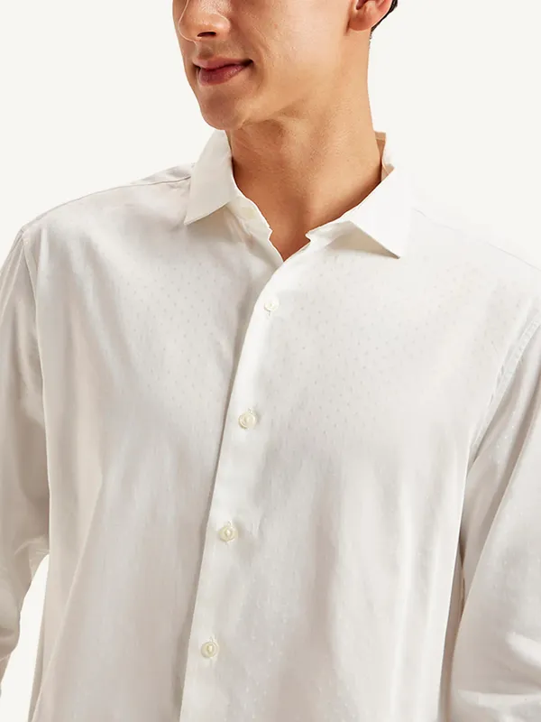 MUFTI plain white slim fit casual shirt