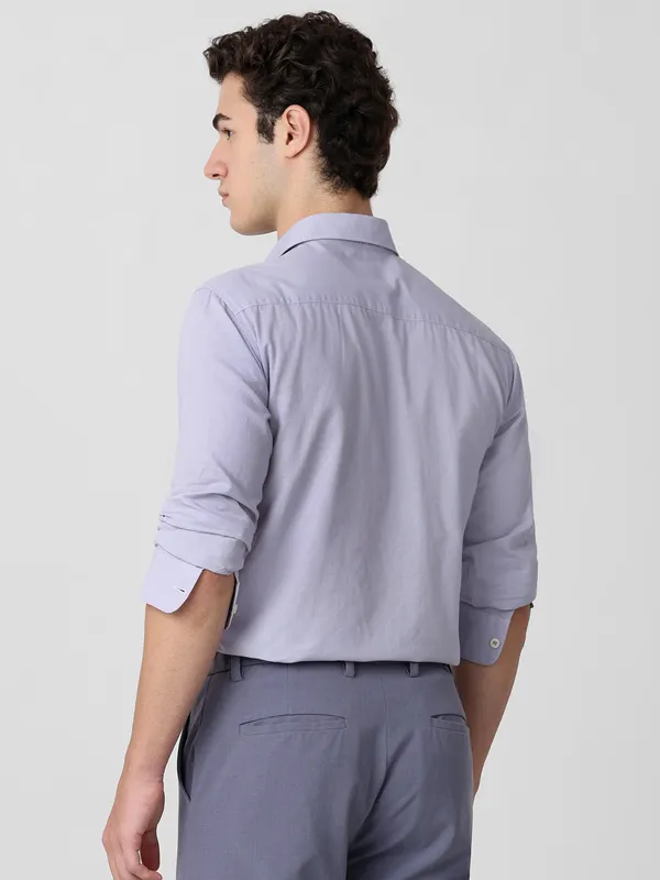 MUFTI purple plain slim fit casual shirt for men