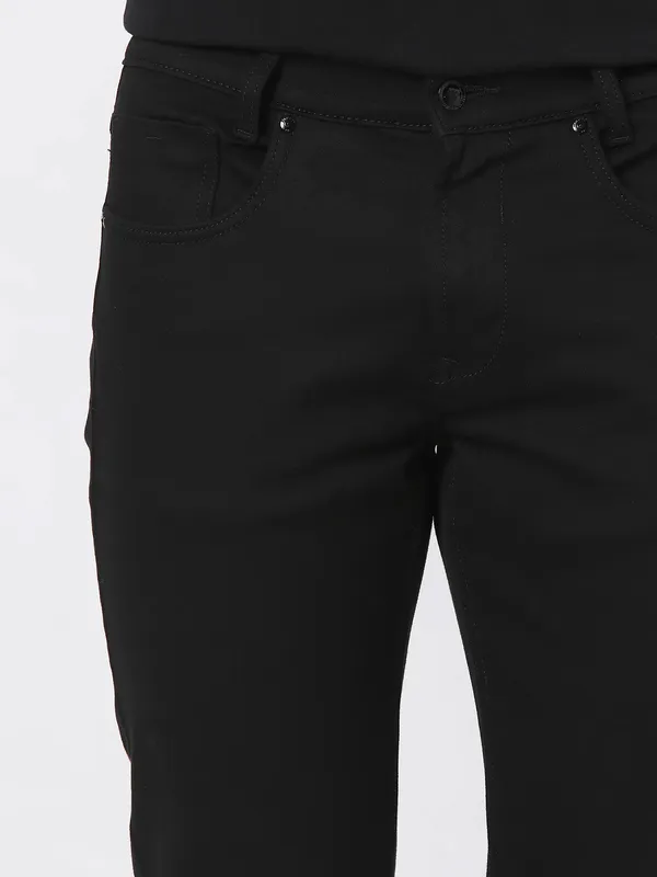MUFTI solid black straight fit denim jeans