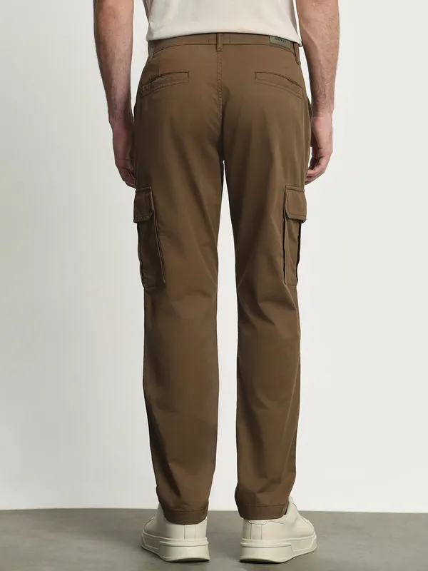 MUFTI solid brown cargo trouser for men