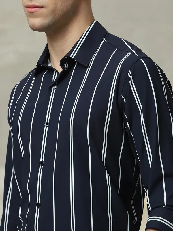 MUFTI striped navy slim fit casual wear shirt