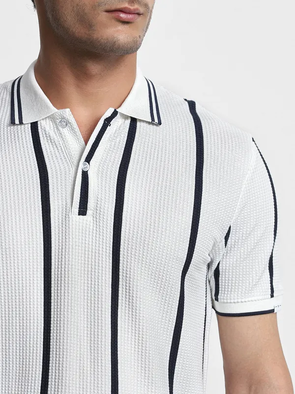 MUFTI White textured white and black stripe polo t-shirt