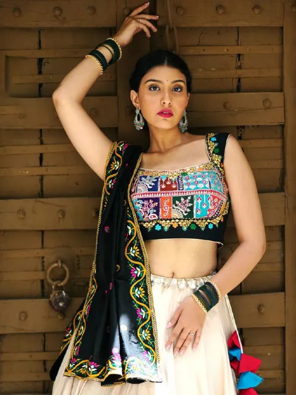 Multi color cotton silk chaniya choli for navratri