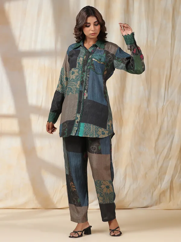 Multi color linen co-ord set
