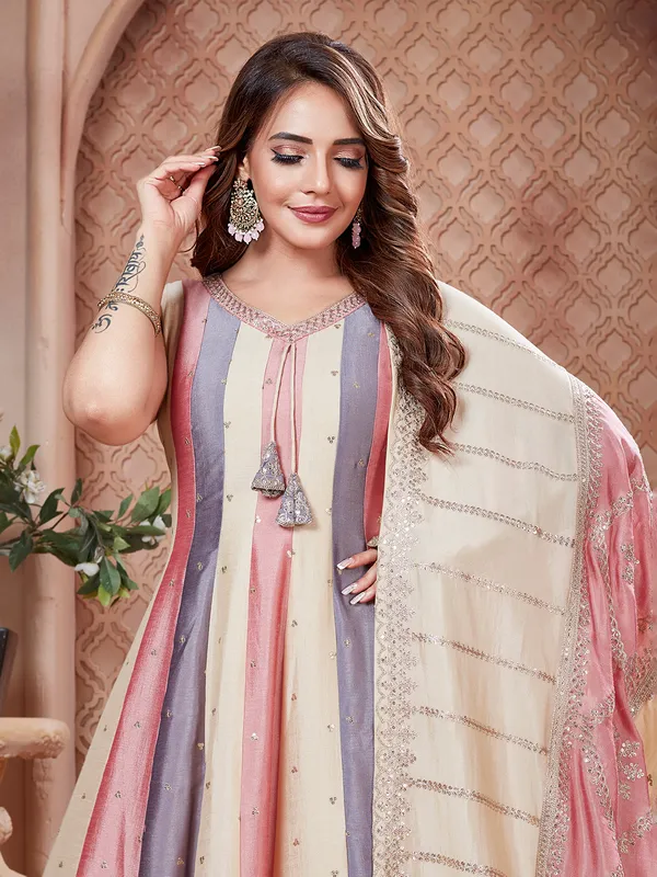 Multi color sweetheart neck salwar suit