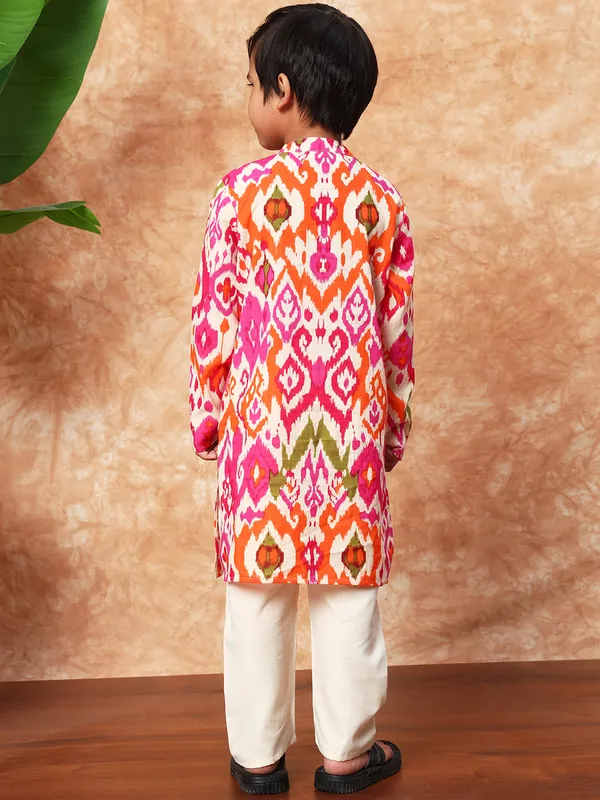 Multi hued cotton kurta suit for boys
