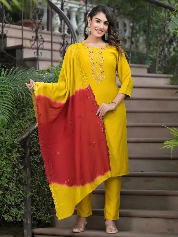 Mustard yellow casual kurti set in cotton