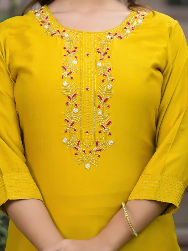 Mustard yellow casual kurti set in cotton