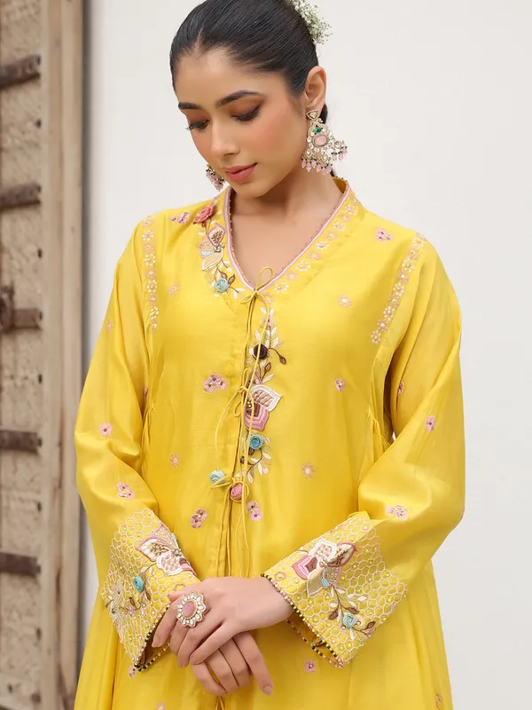 Mustard yellow chanderi silk pakistani style kurti set for women