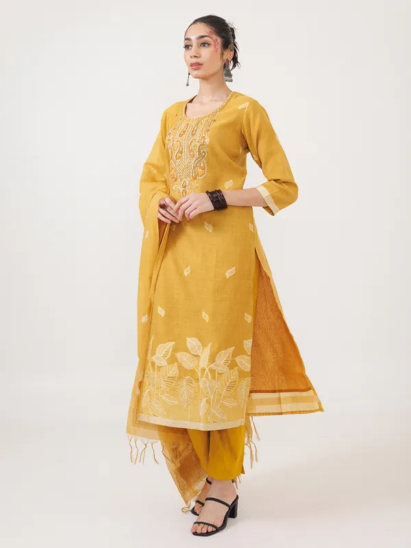Mustard yellow cotton kurti set with dupatta