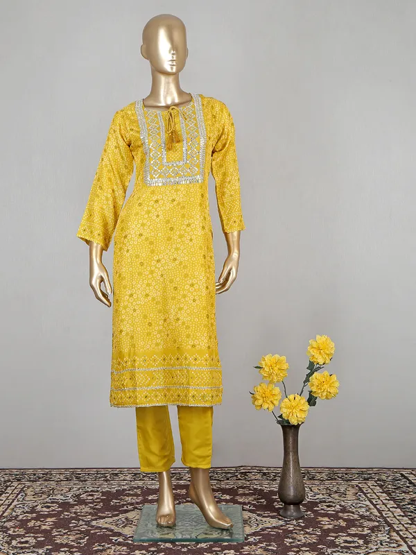 Mustard yellow cotton pant suit for festive look