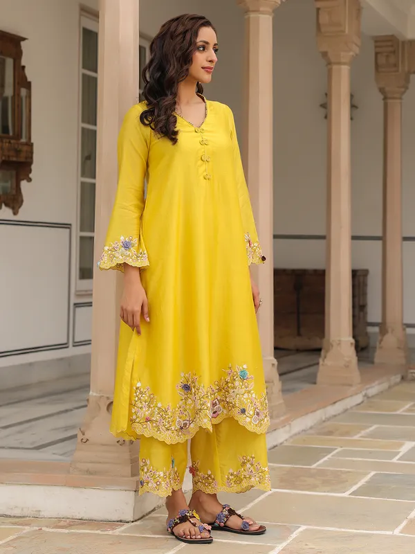 Mustard yellow kurti set for women in chanderi silk