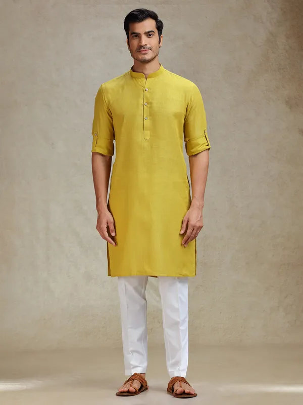 Mustard yellow linen kurta pajama for ethnic look
