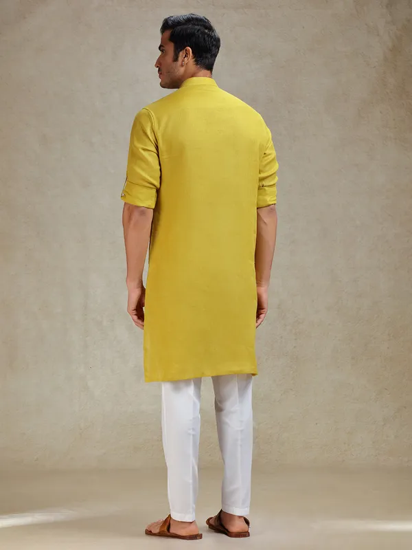 Mustard yellow linen kurta pajama for ethnic look