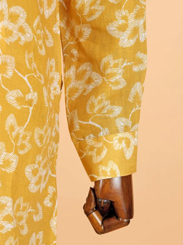 Mustard yellow printed cotton kurta for men