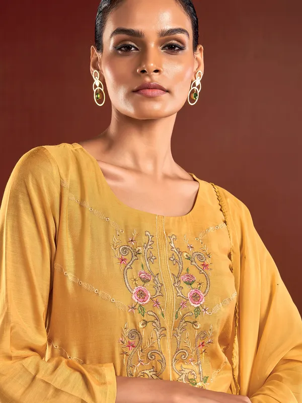 Mustard yellow salwar suit with dupatta for women