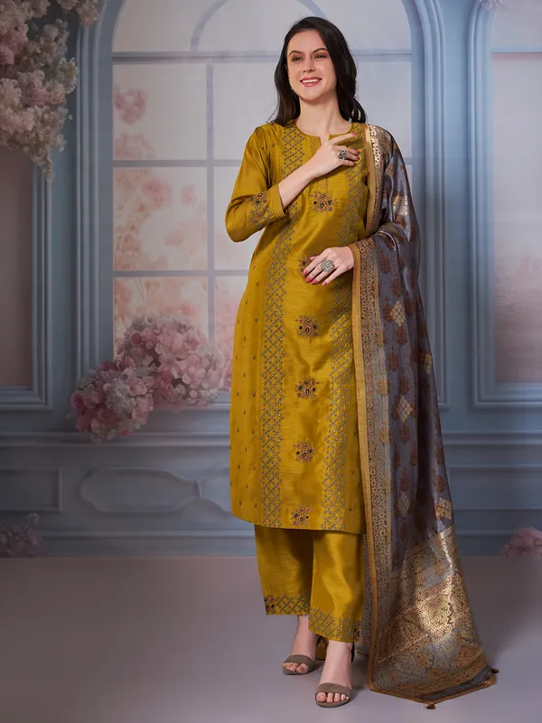Mustard yellow silk kurti set with dupatta