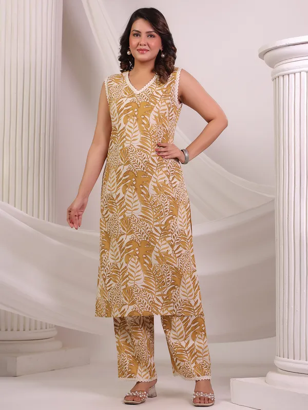 Musturd yellow cotton kurti set