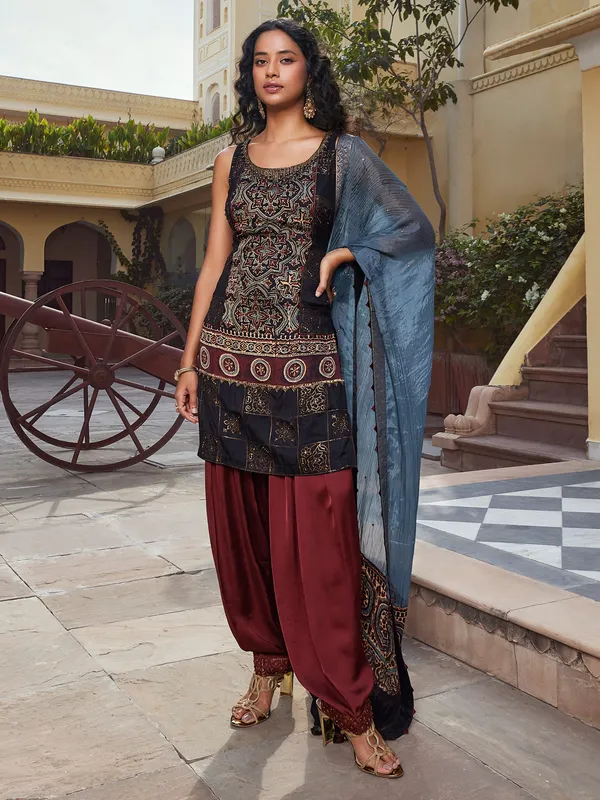 Navy and maroon printed salwar suit