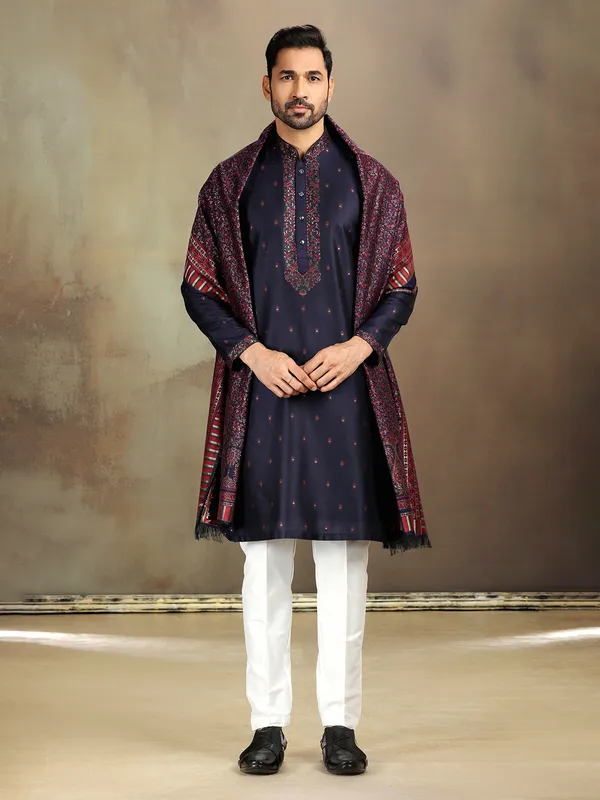 Navy banarasi kurta set for grand events