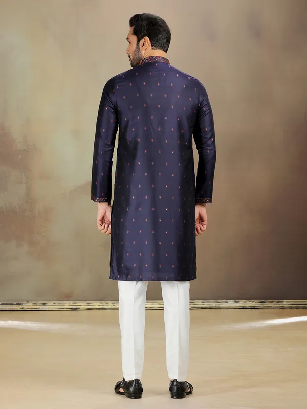 Navy banarasi kurta set for grand events