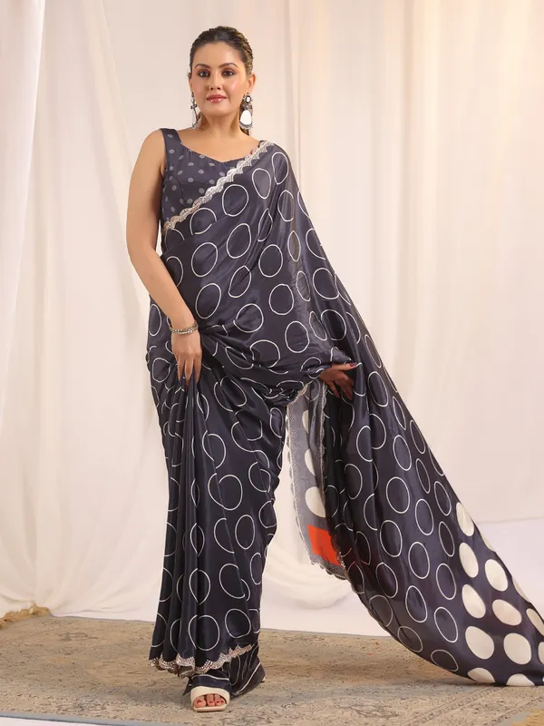 Navy blue crepe silk saree for any special ocassions