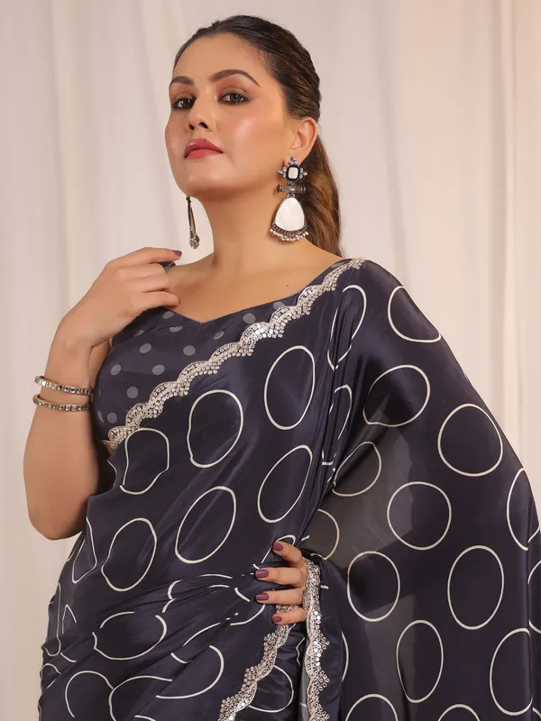 Navy blue crepe silk saree for any special ocassions