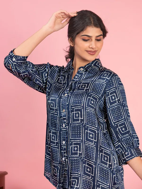 Navy crepe top for women