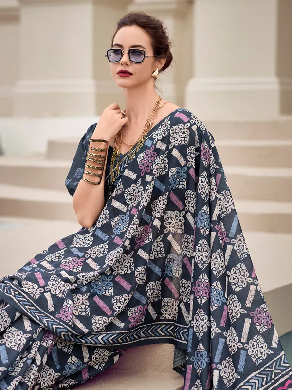 Navy malmal silk saree with print