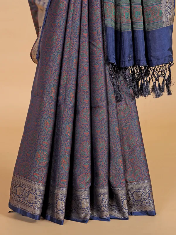 Navy silk saree with attractive motif pattern
