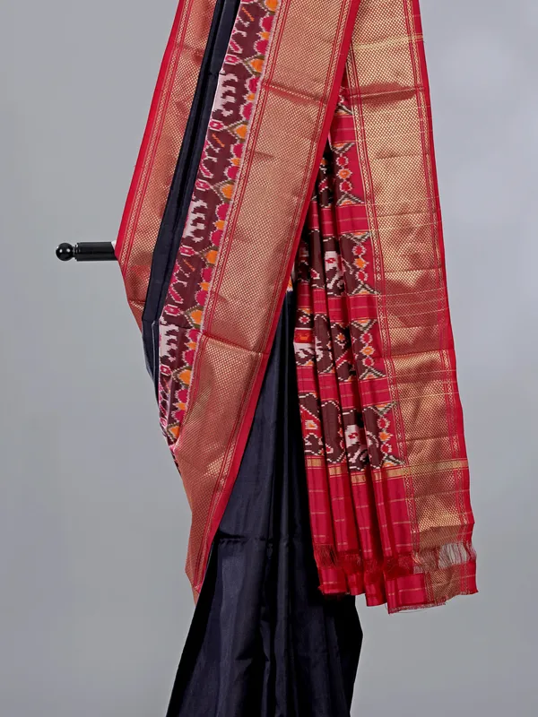 Navy zari weaving patola silk saree for grand celebrations
