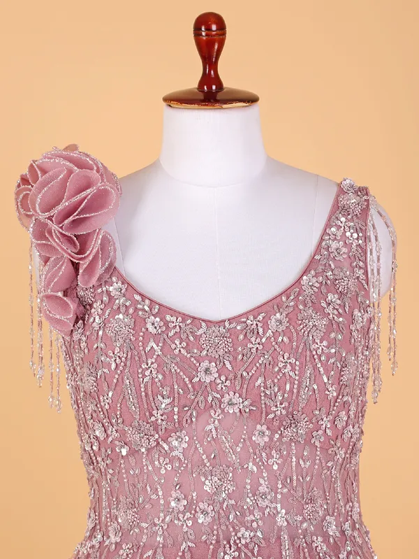 Classy pink designer gown in net