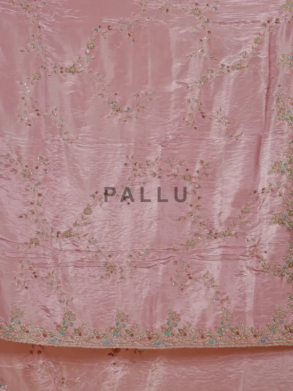 Elegant pink silk saree for wedding