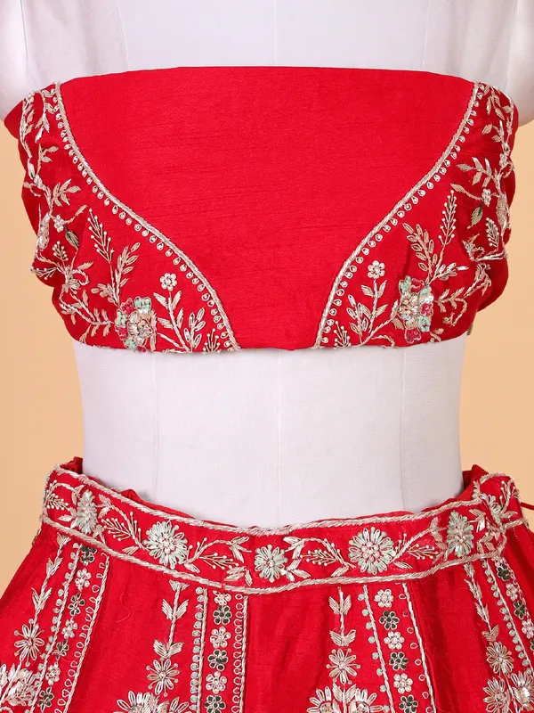 Stunning red raw silk lehenga choli for bridal