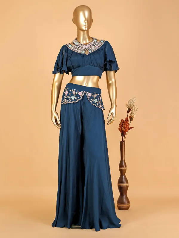 Stunning silk dark blue palazzo suit
