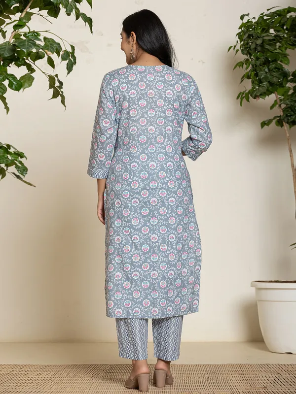 Newest grey printed georgette kurti set