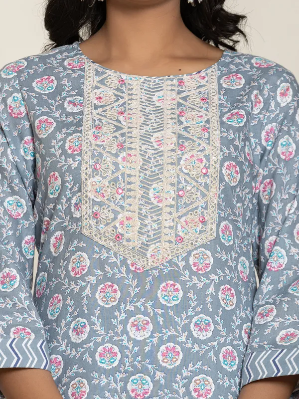Newest grey printed georgette kurti set