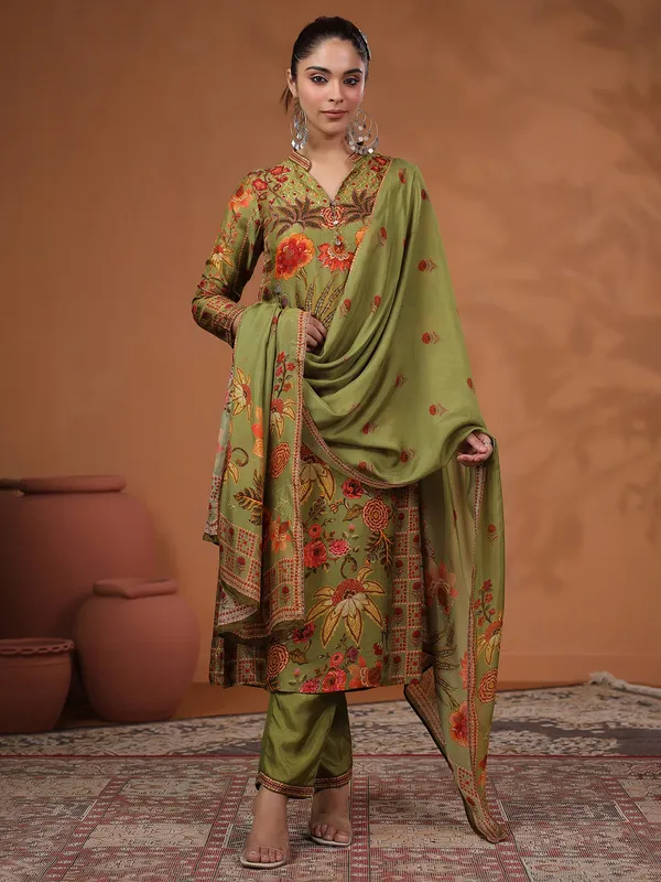 Newest mehendi green kurti set with dupatta
