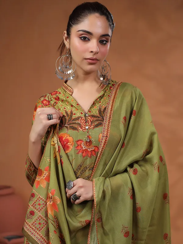 Newest mehendi green kurti set with dupatta