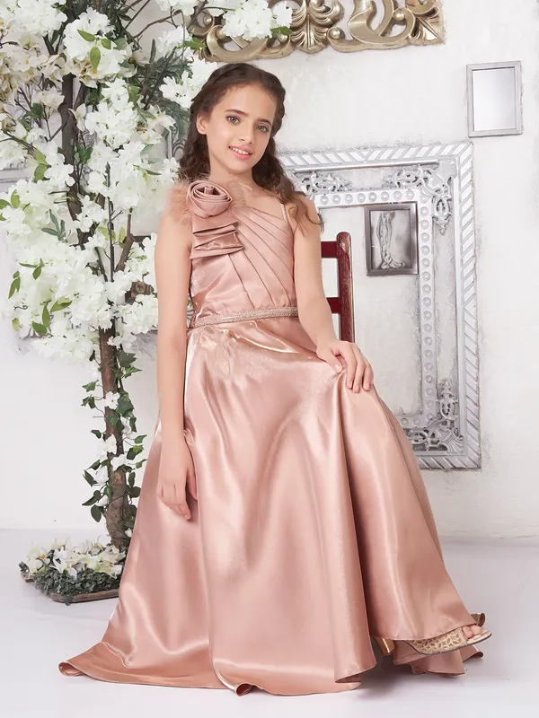 Girls gown images outlet