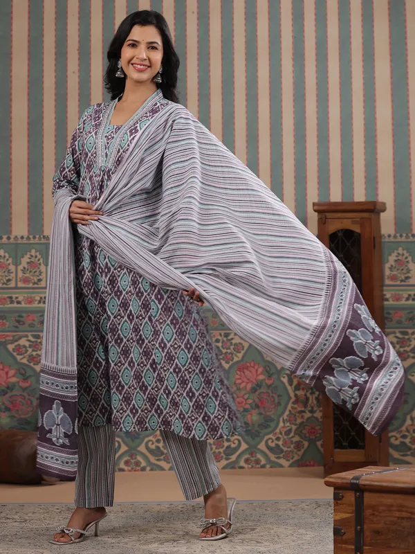 Newest purple printed kurti set
