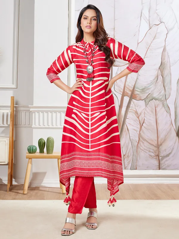Newest red printed kurti set with dupatta
